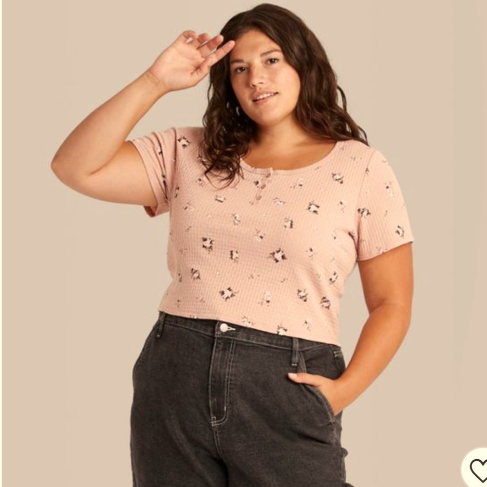 💎 NWT Wild Fable Short Sleeve Floral Crop Top